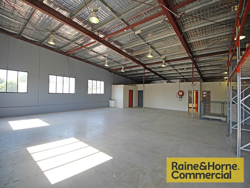 496-498 Gympie Road, Strathpine QLD 4500