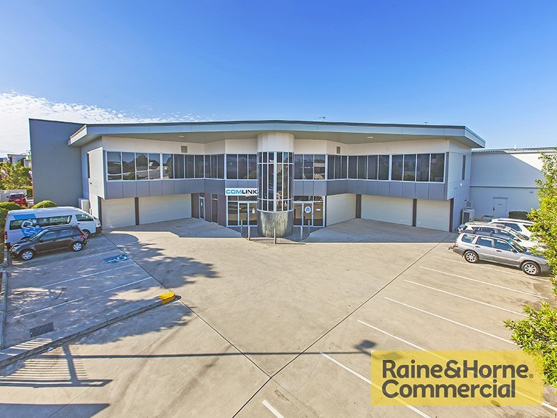 18 Flinders Parade, North Lakes QLD 4509