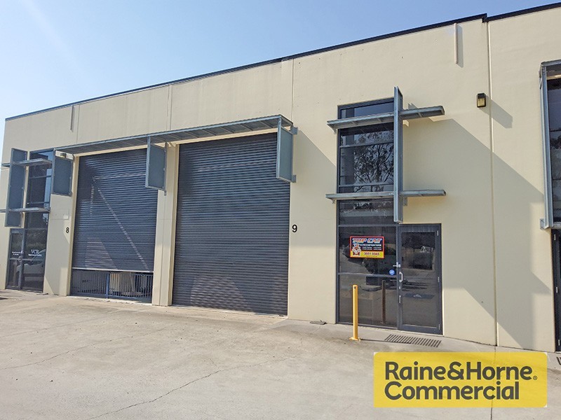 9/1147 South Pine Road, Arana Hills QLD 4054