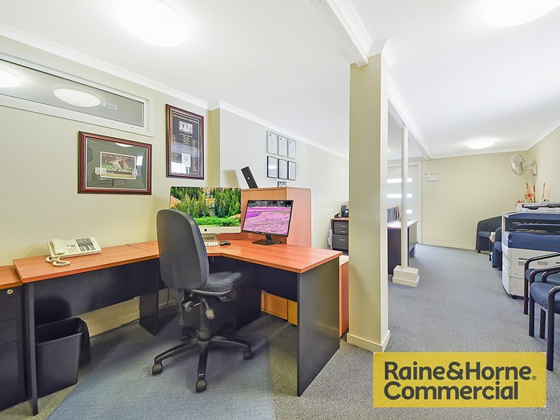 362 Hamilton Road, Chermside QLD 4032