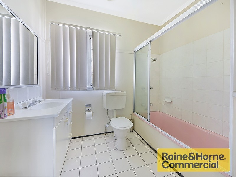 362 Hamilton Road, Chermside QLD 4032