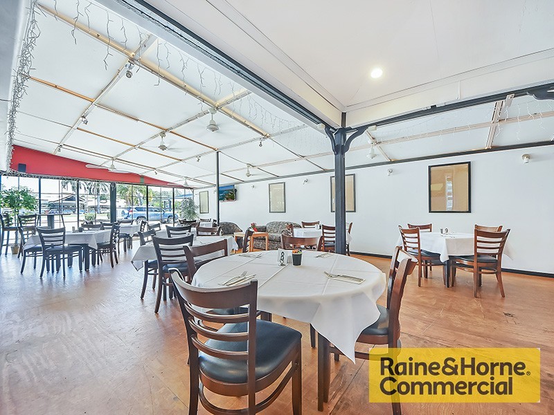 735 Albany Creek Road, Albany Creek QLD 4035