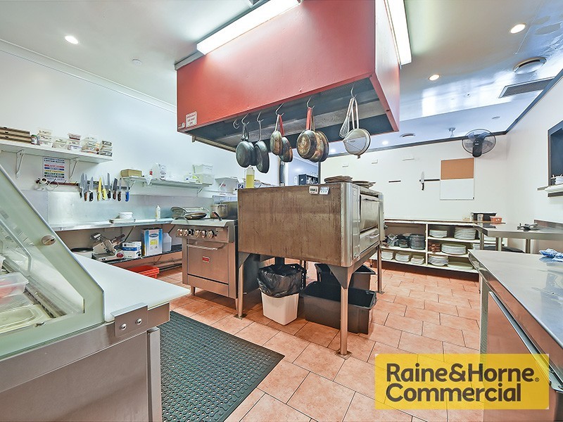 735 Albany Creek Road, Albany Creek QLD 4035