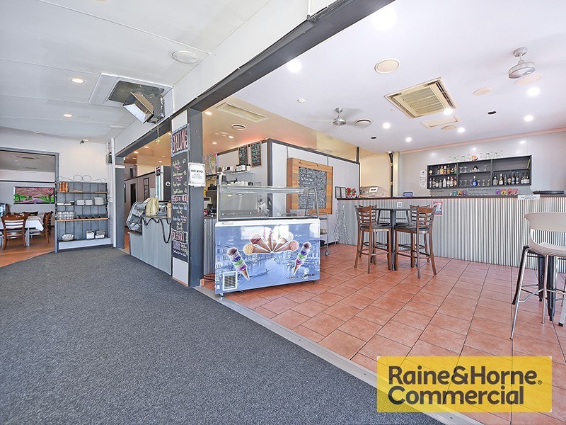 735 Albany Creek Road, Albany Creek QLD 4035