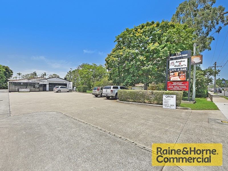 735 Albany Creek Road, Albany Creek QLD 4035