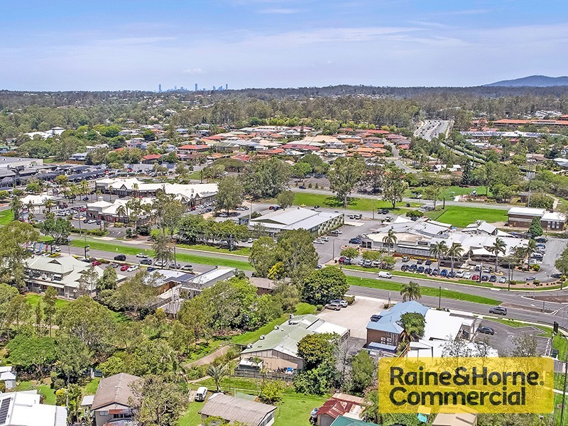 735 Albany Creek Road, Albany Creek QLD 4035