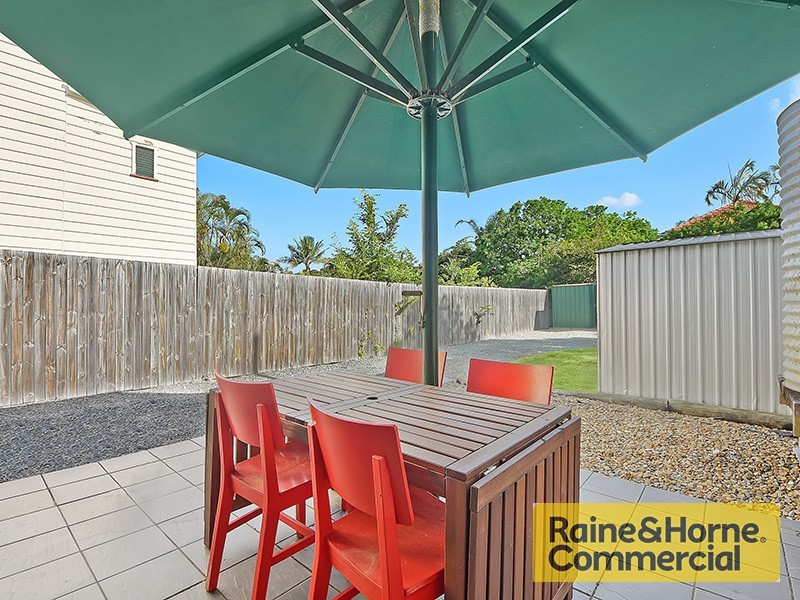 56 Lodge Road, Wooloowin QLD 4030