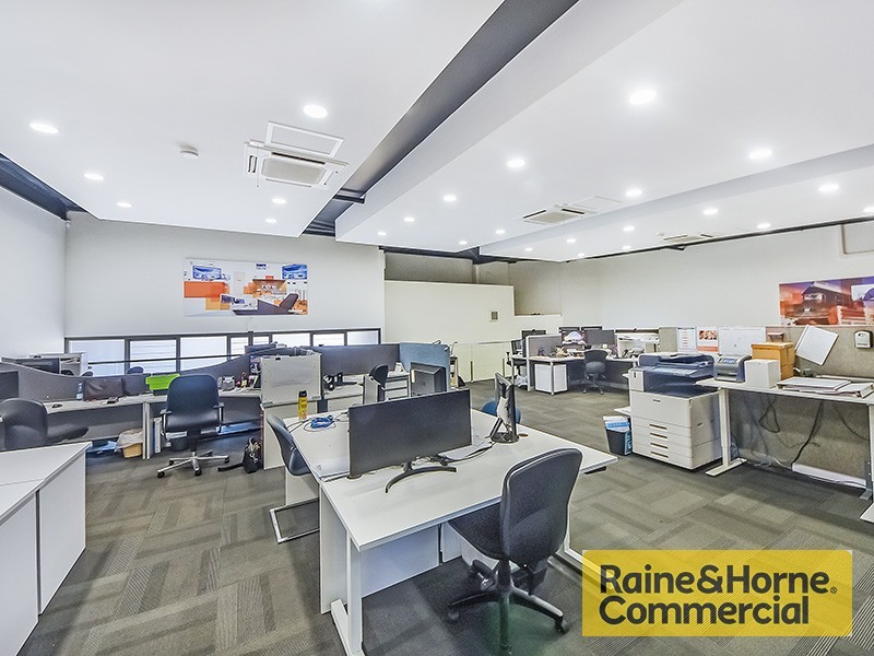 2/18-28 Bimbil Street, Albion QLD 4010