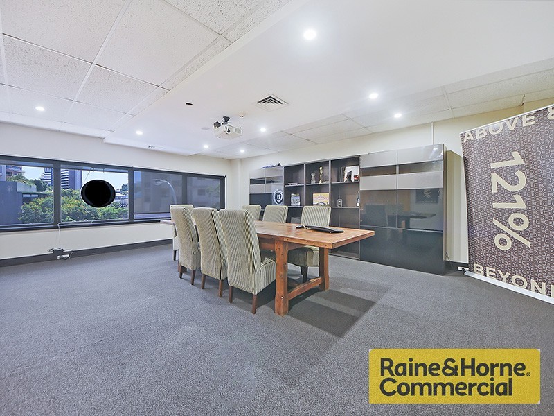 9/445 Upper Edward Street, Spring Hill QLD 4000