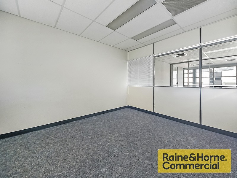 2/25 Depot Street, Banyo QLD 4014