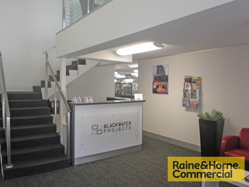 18 Maud Street, Newstead QLD 4006