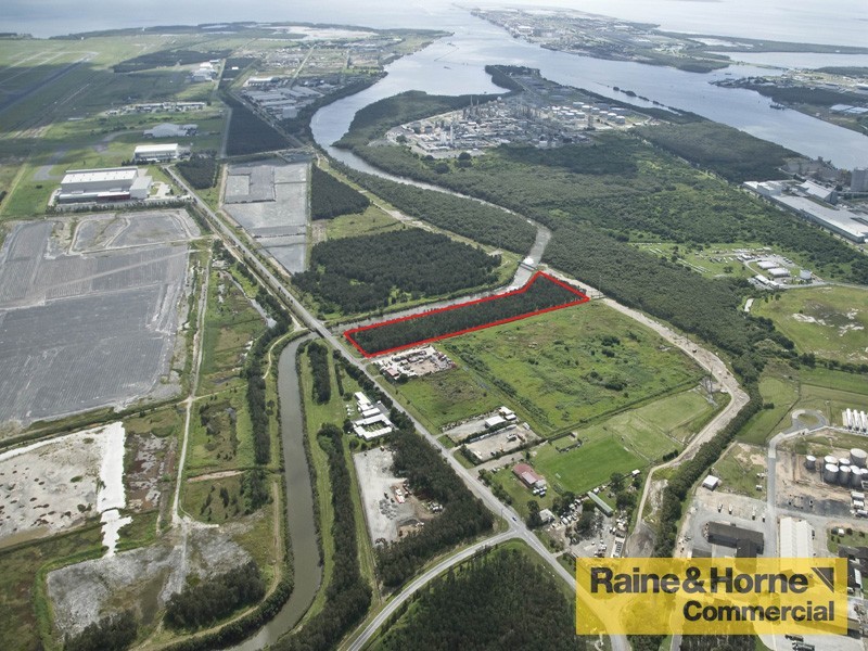 427 Main Myrtletown Road, Pinkenba QLD 4008