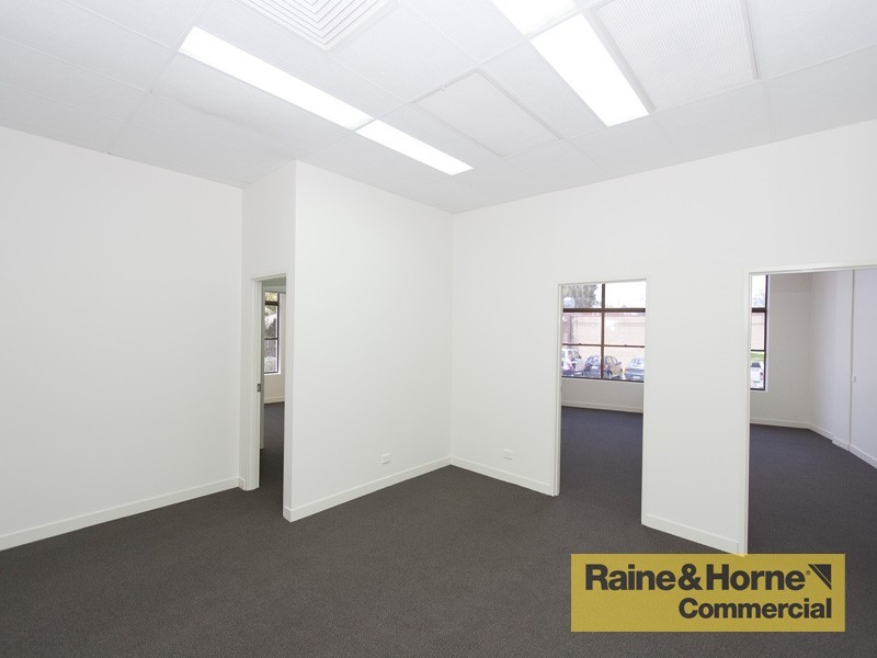 Arana Hills QLD 4054