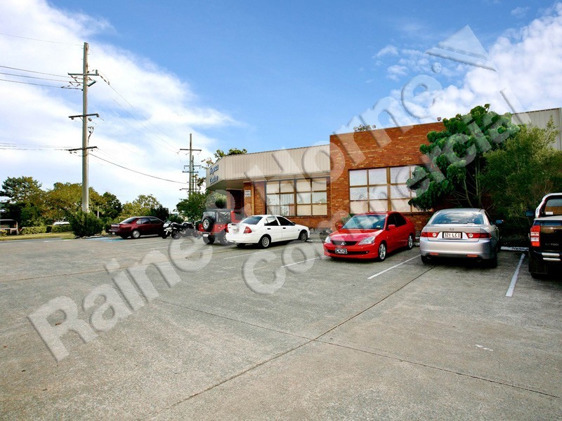 Arana Hills QLD 4054