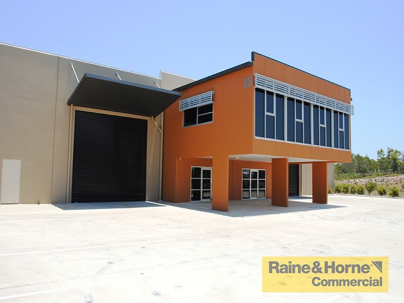 35 Flinders Parade, North Lakes QLD 4509