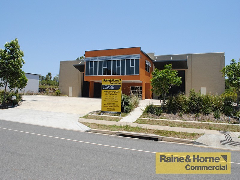 35 Flinders Parade, North Lakes QLD 4509