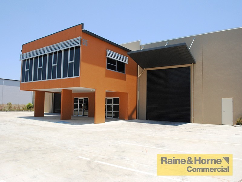 35 Flinders Parade, North Lakes QLD 4509