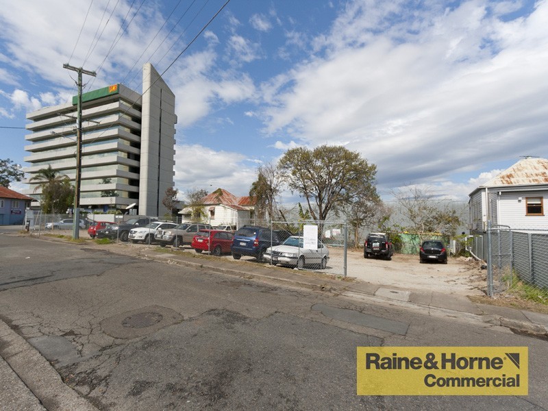 Albion QLD 4010