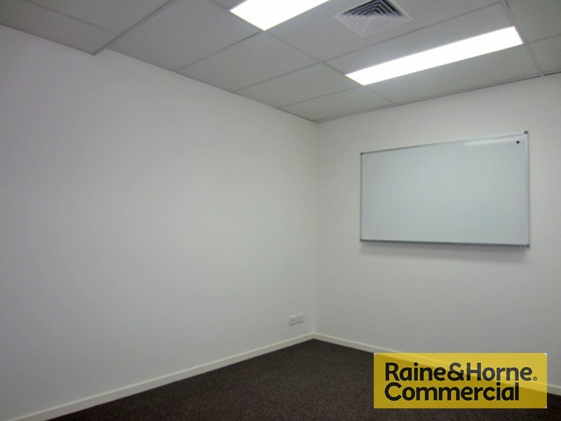 Milton QLD 4064