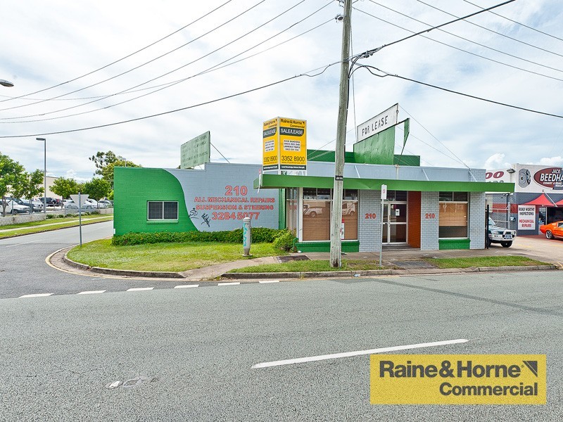 210 Anzac Avenue, Kippa-ring QLD 4021