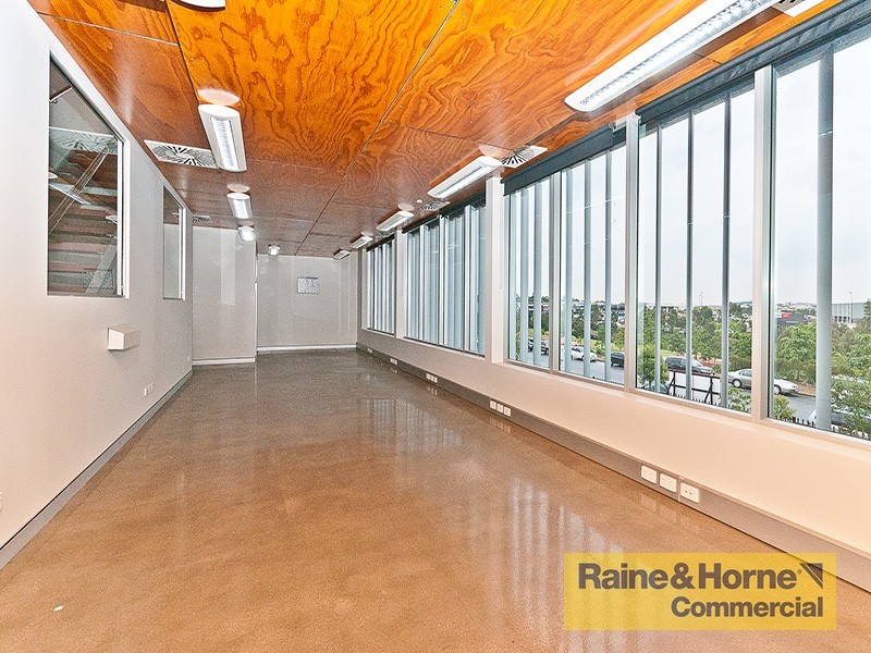 1 Flinders Parade, North Lakes QLD 4509