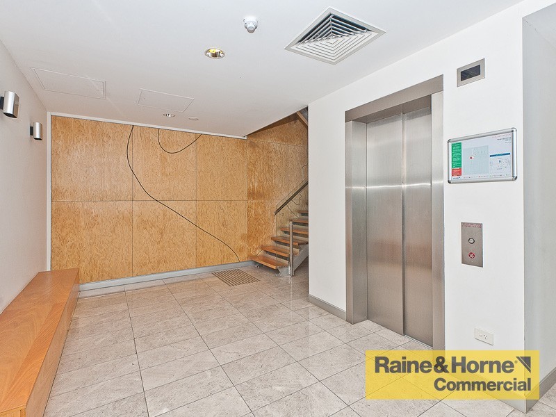 15 Discovery Drive, North Lakes QLD 4509