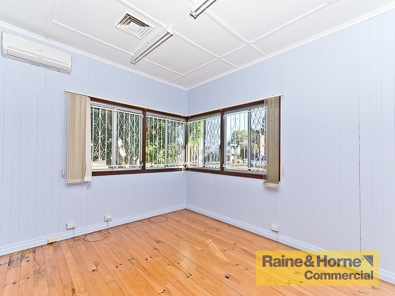 821 Gympie Road, Lawnton QLD 4501