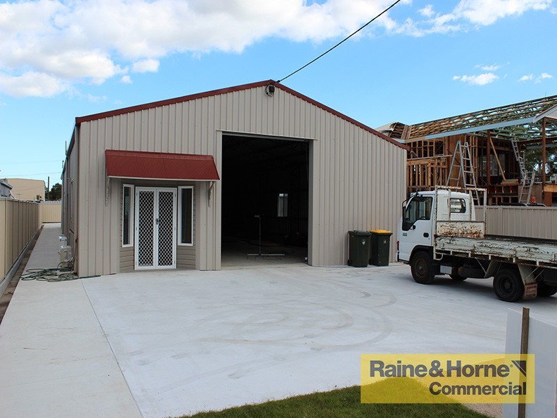 120 Hoskins Street, Sandgate QLD 4017