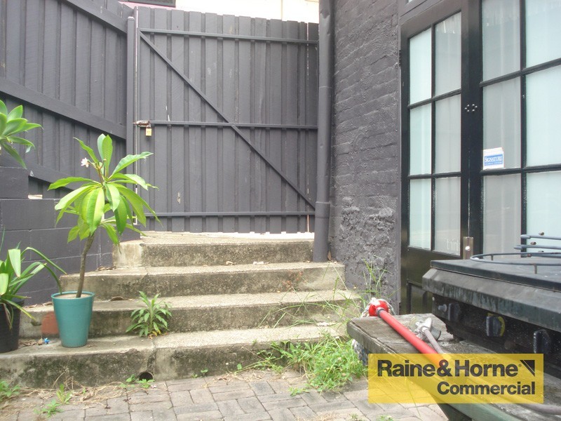 2/105 Bowen Street, Spring Hill QLD 4000