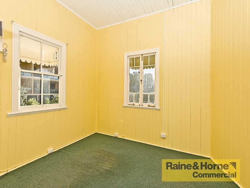 1 Loudon Street, Sandgate QLD 4017