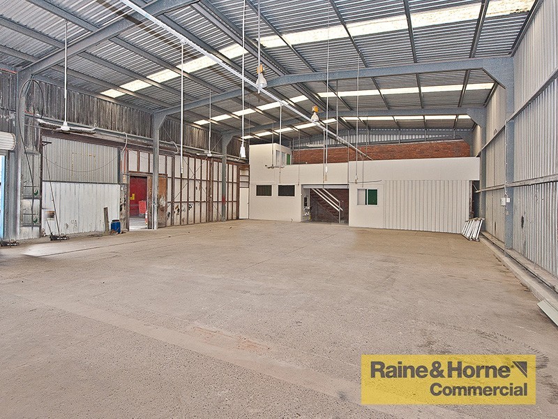 10 Collingwood Street, Albion QLD 4010