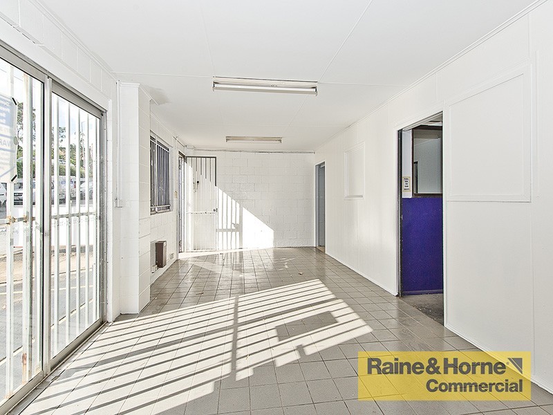 Indooroopilly QLD 4068
