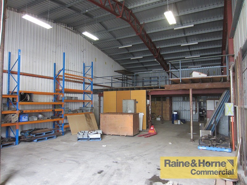 Arana Hills QLD 4054