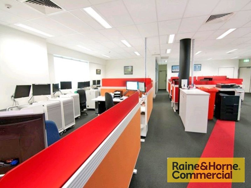 609 Robinson Road, Aspley QLD 4034