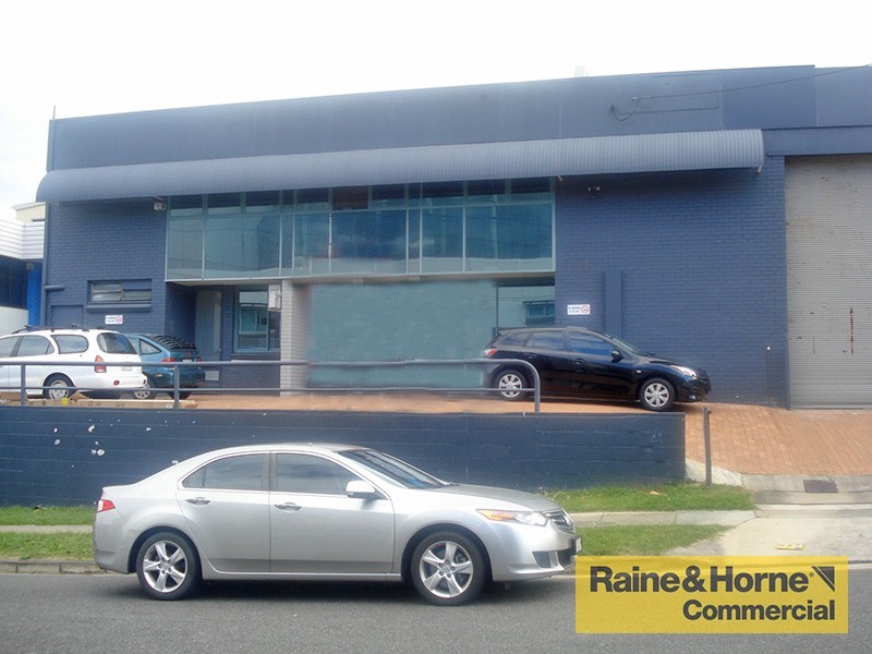 21 Parkview Street, Milton QLD 4064