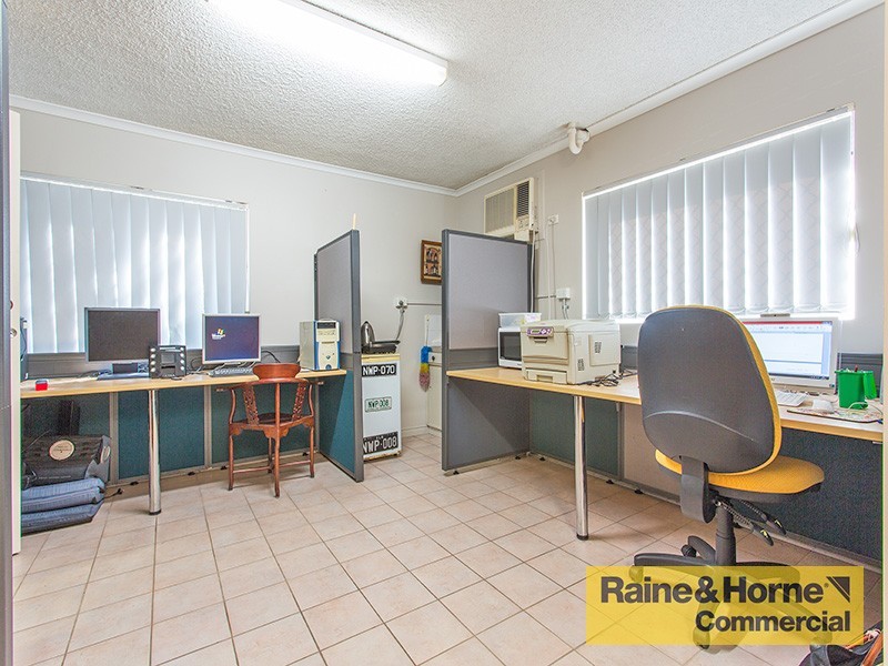 Taringa QLD 4068
