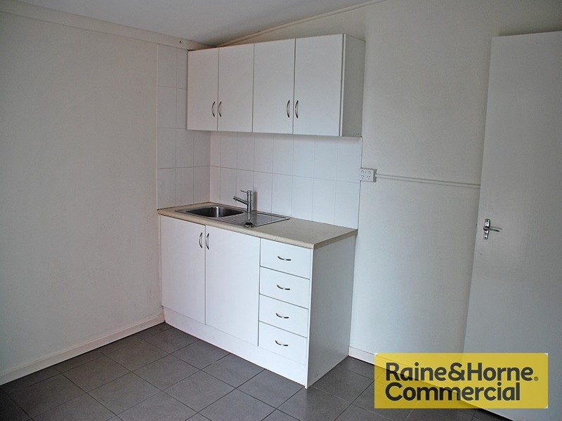 179 Fison Avenue, Eagle Farm QLD 4009