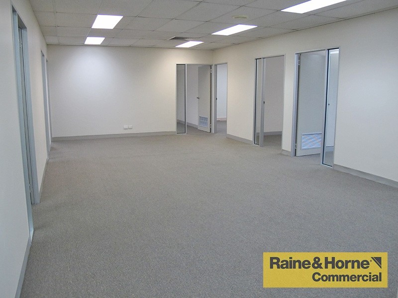 Indooroopilly QLD 4068