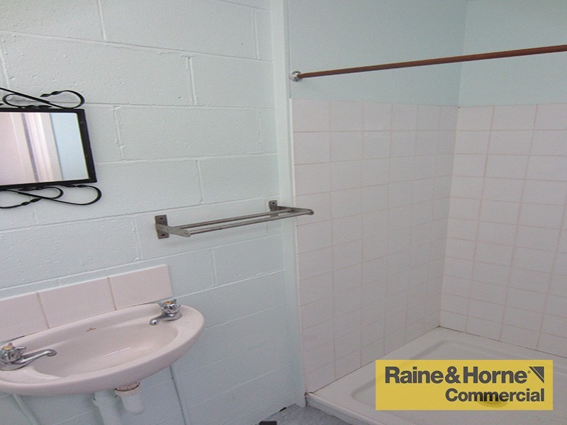 Arana Hills QLD 4054