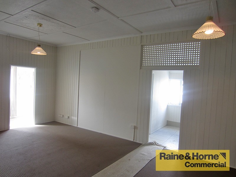 Arana Hills QLD 4054