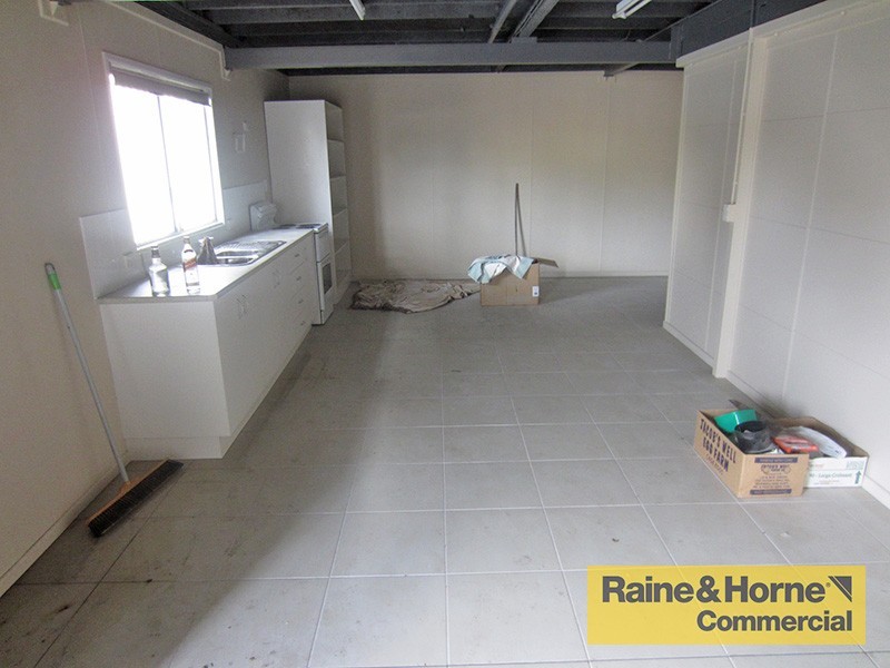 Arana Hills QLD 4054