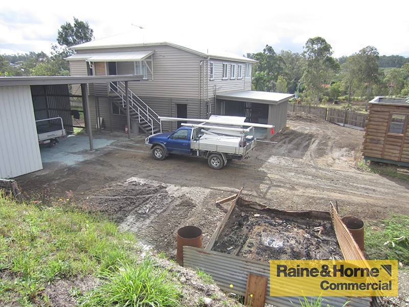 Arana Hills QLD 4054