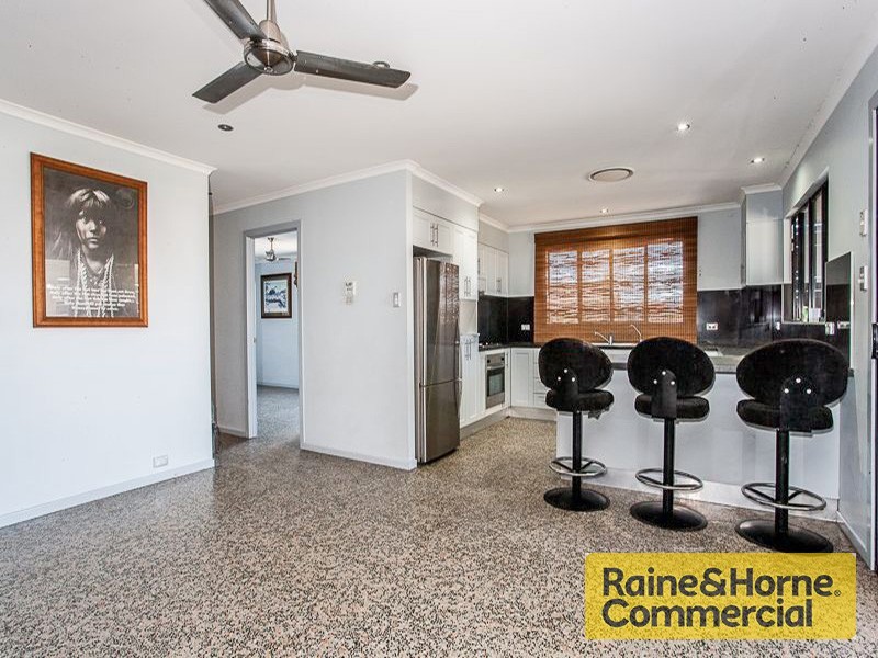 52 Redcliffe Gardens Drive, Clontarf QLD 4019