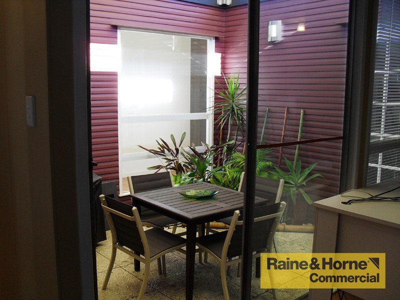 Arana Hills QLD 4054