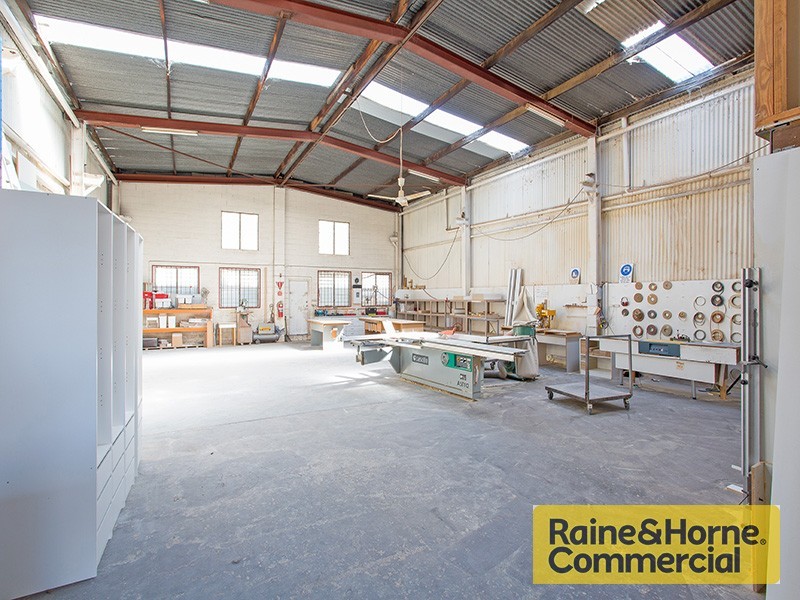 19 Pedder Street, Albion QLD 4010