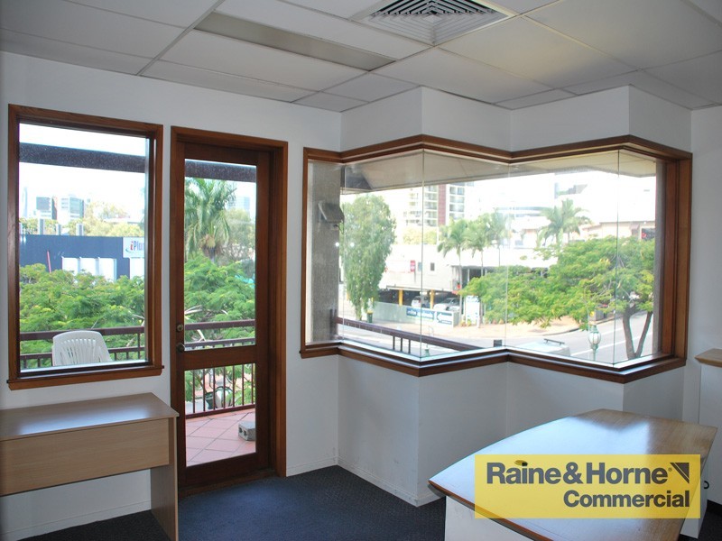 b/1 Park Road, Milton QLD 4064