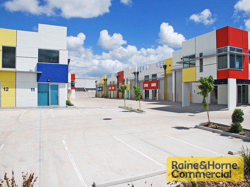 11/720 Macarthur Avenue, Eagle Farm QLD 4009