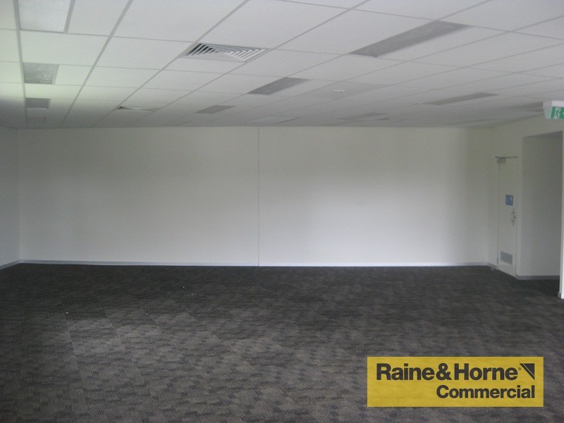 2/23 Ashtan Place, Banyo QLD 4014