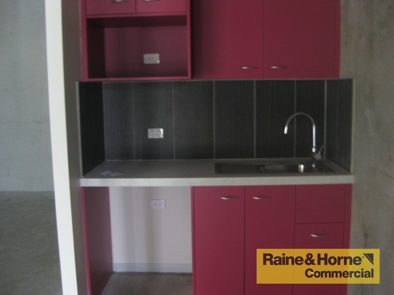 2/23 Ashtan Place, Banyo QLD 4014