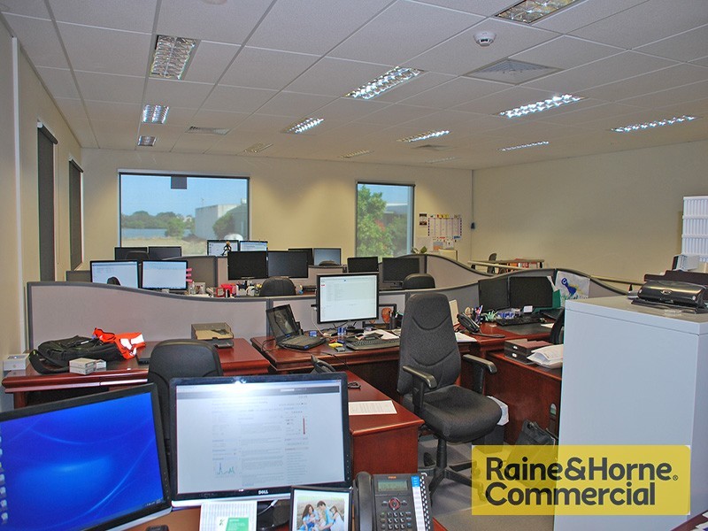 12/720 Macarthur Avenue, Eagle Farm QLD 4009